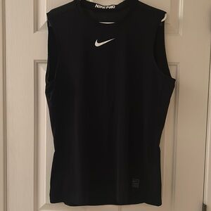 Great Condition Men’s Nike Pro Dri-Fit Fitted Sleeveless Tank Top (Black, Large)